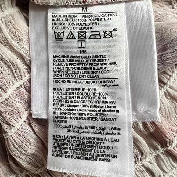 Old Navy Women's Autumn Leaves Floral Fitted Puff-Sleeve Smocked Top Size M NWOT - Picture 7 of 8